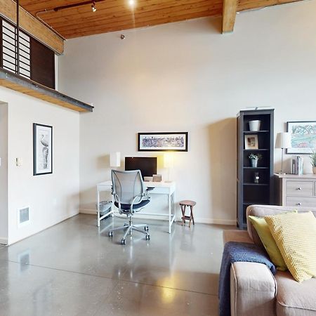 Готель 19Th Avenue Lofts Unit 213 Сіетл Екстер'єр фото
