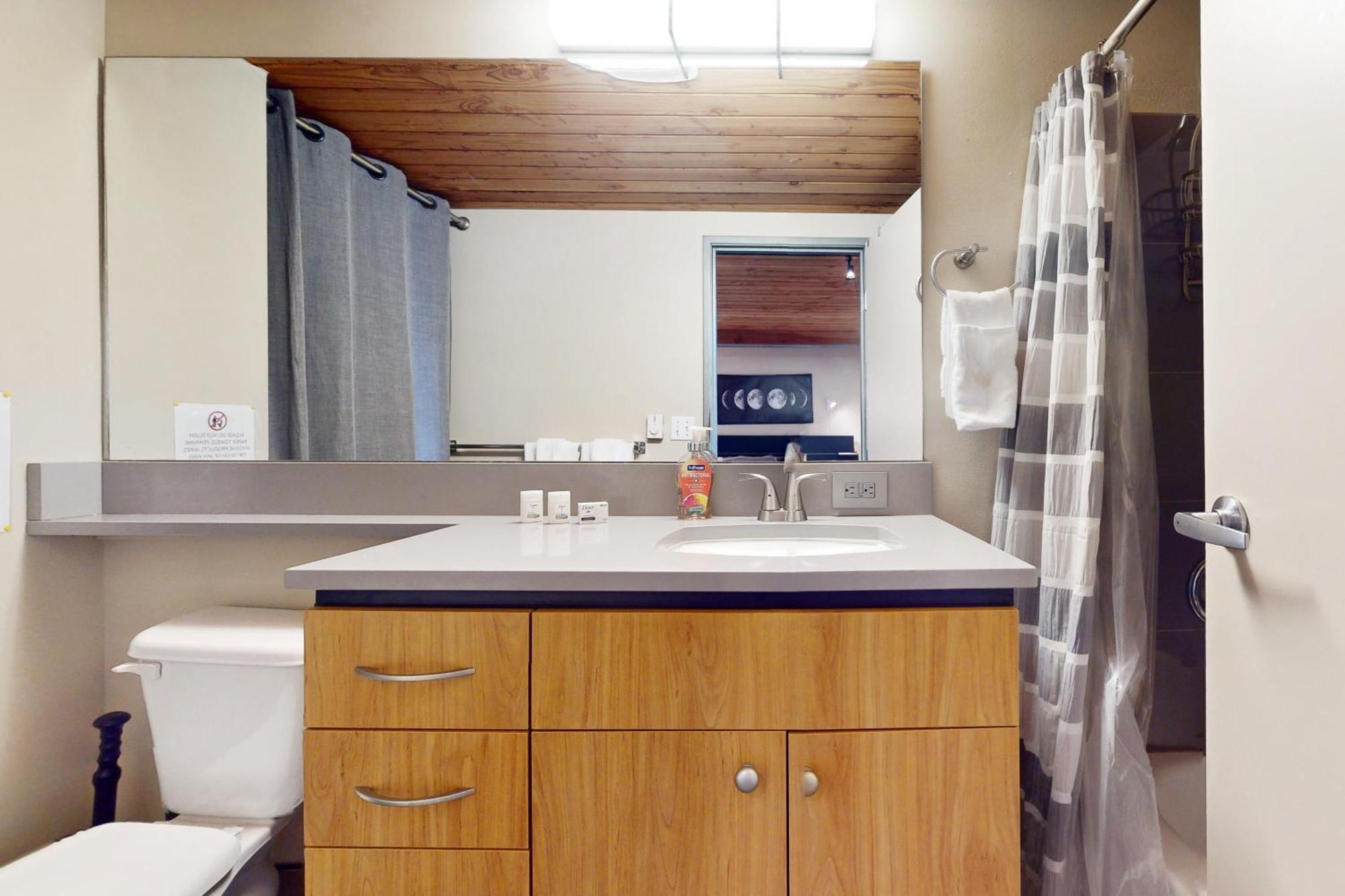 Готель 19Th Avenue Lofts Unit 213 Сіетл Екстер'єр фото